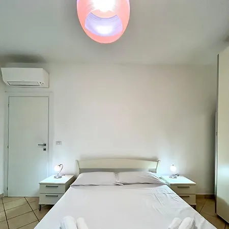 Apartment Nura's - Casa Flor Seaside